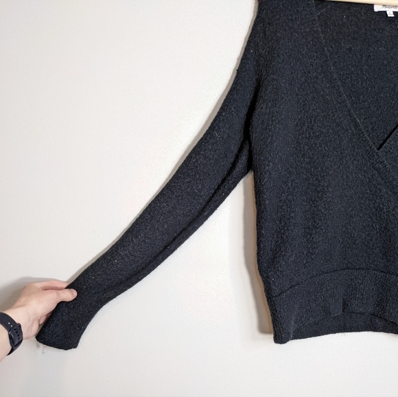 Madewell Wrap-Front Pullover Sweater Wool Alpaca Coziest Yarn Heather Navy Small - Picture 10 of 10